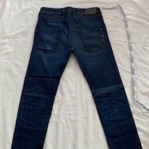 DIESEL BELTHER-R TAPERED STRETCH JEANS
